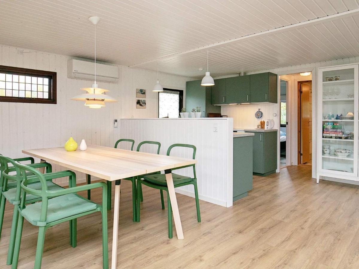 6 Person Holiday Home In Nibe Extérieur photo