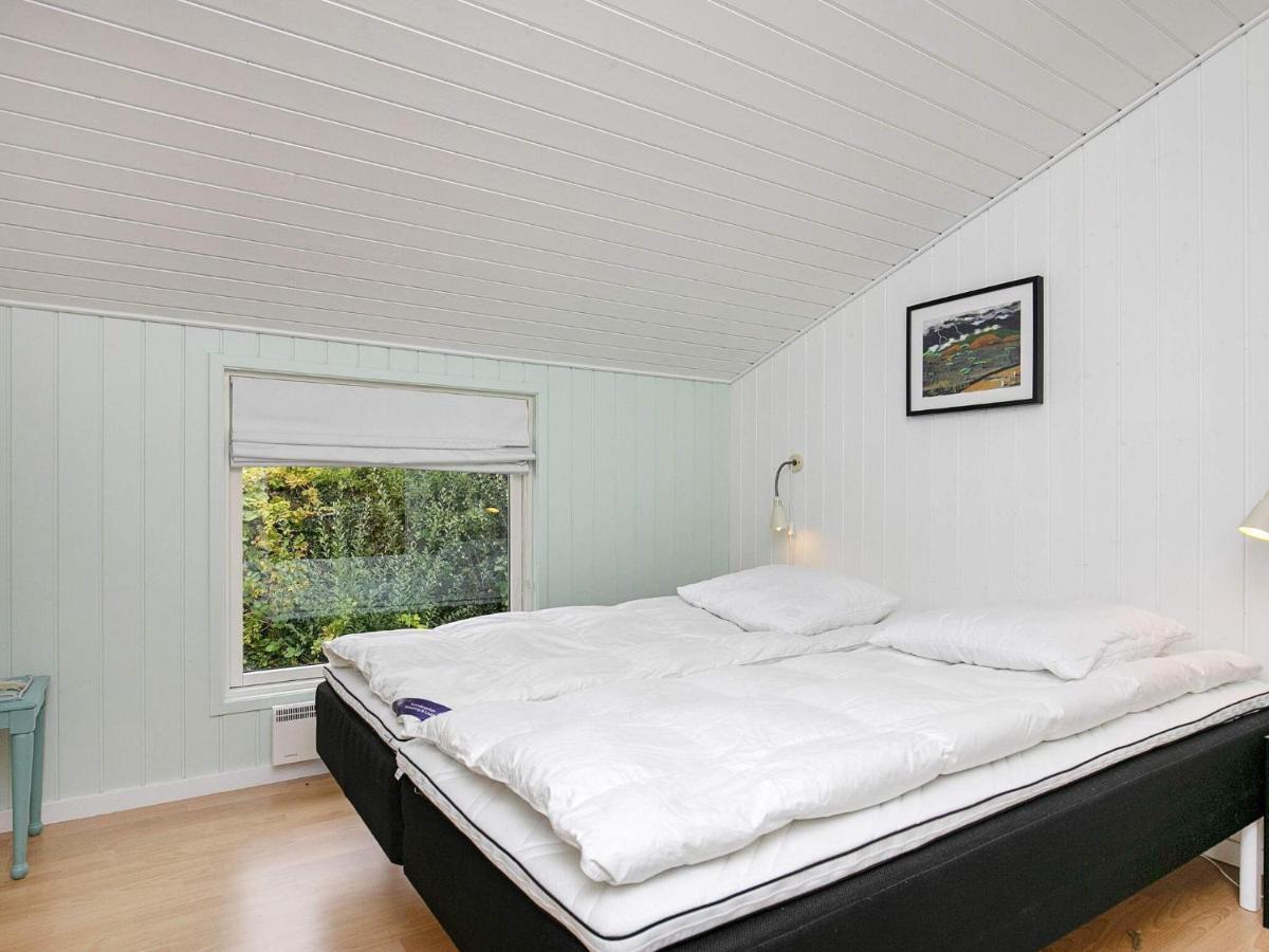 6 Person Holiday Home In Nibe Extérieur photo